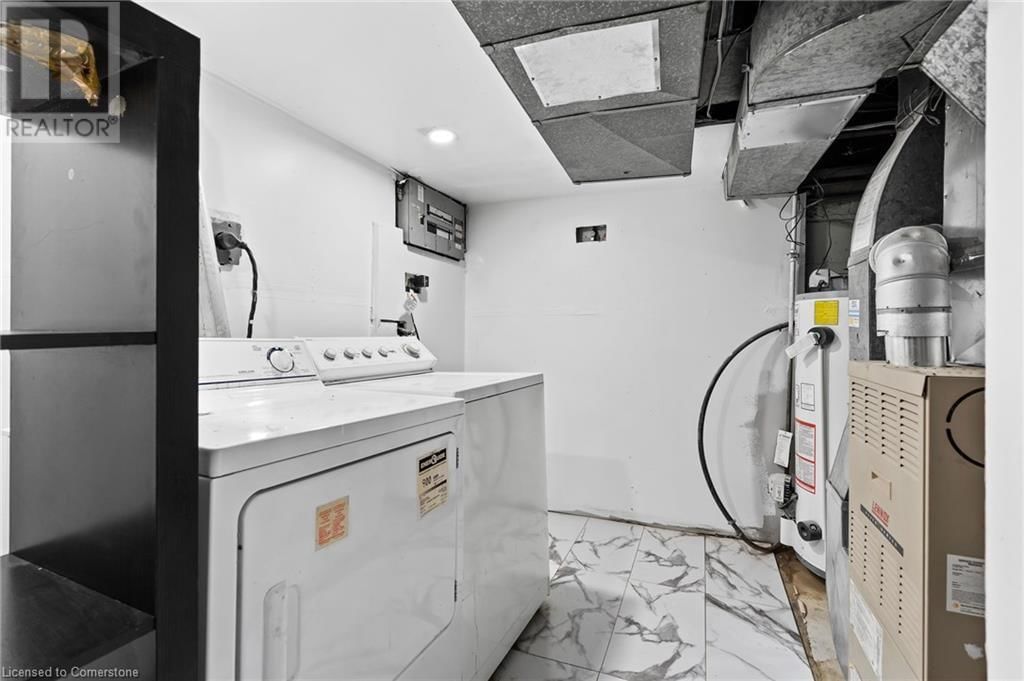 42 CHAPLIN AVENUE Image 31