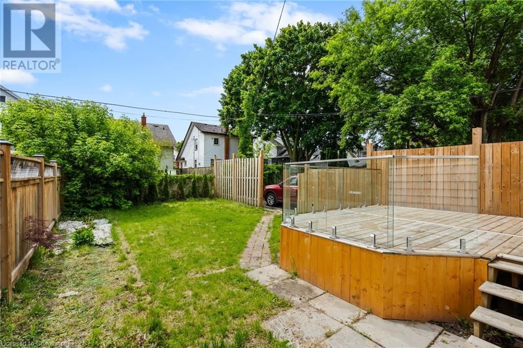 42 CHAPLIN AVENUE Image 35
