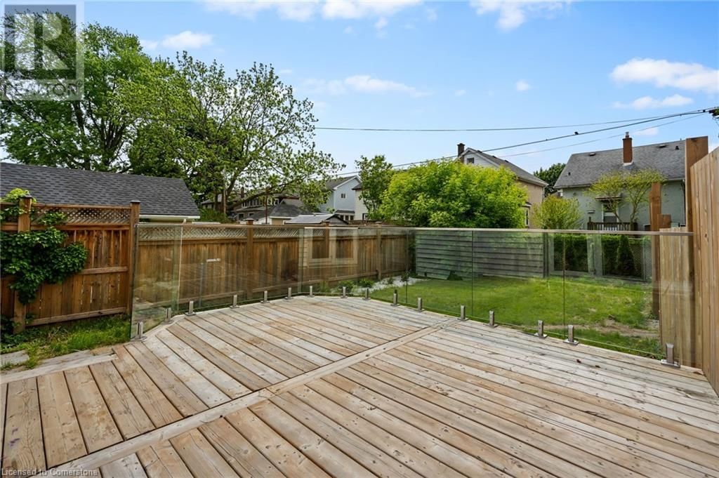 42 CHAPLIN AVENUE Image 36
