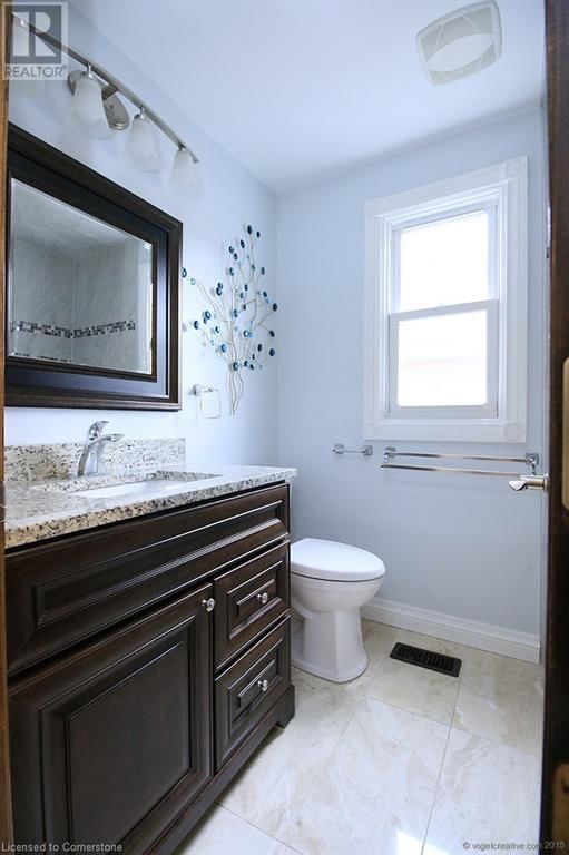 71 PAISLEY AVENUE NORTH Image 12