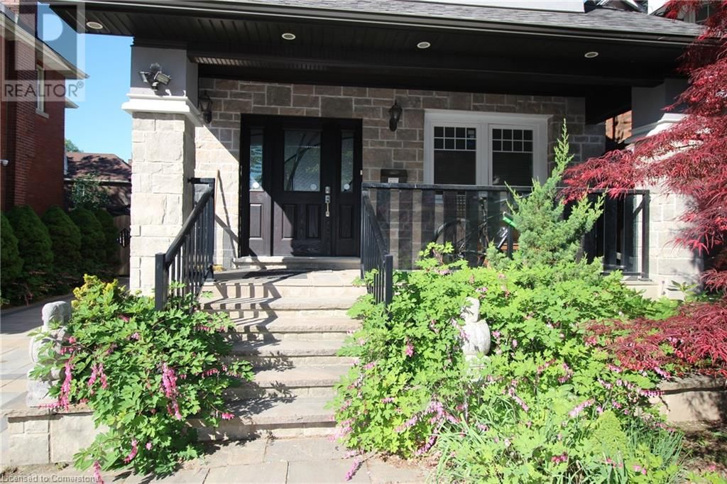 71 PAISLEY AVENUE NORTH Image 2