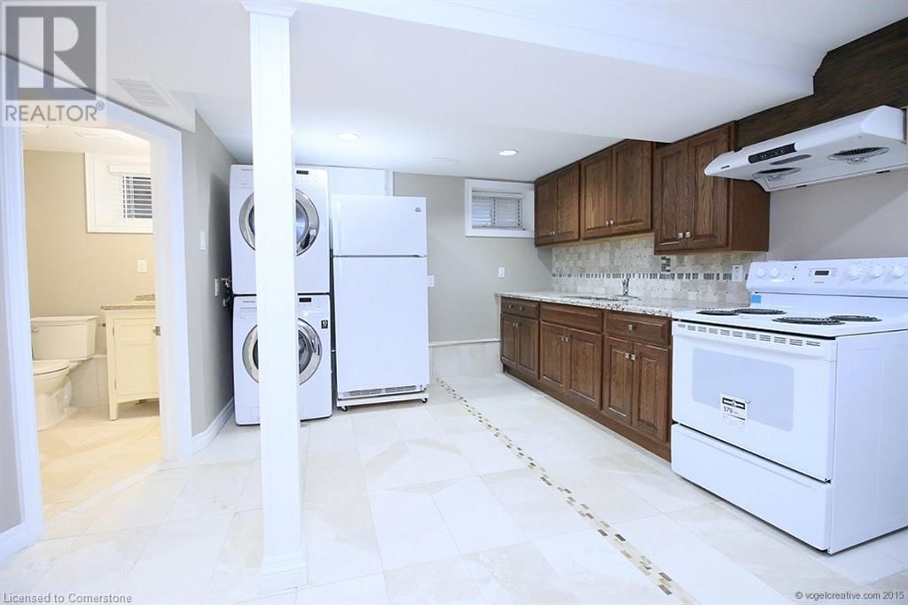 71 PAISLEY AVENUE NORTH Image 22