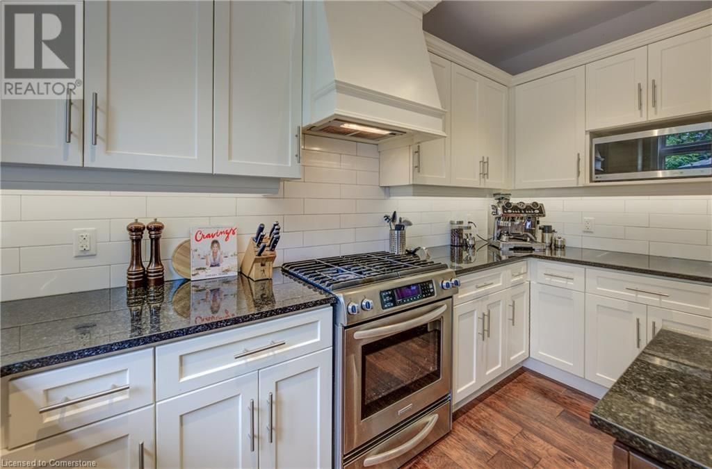 35 FERN AVENUE Image 10