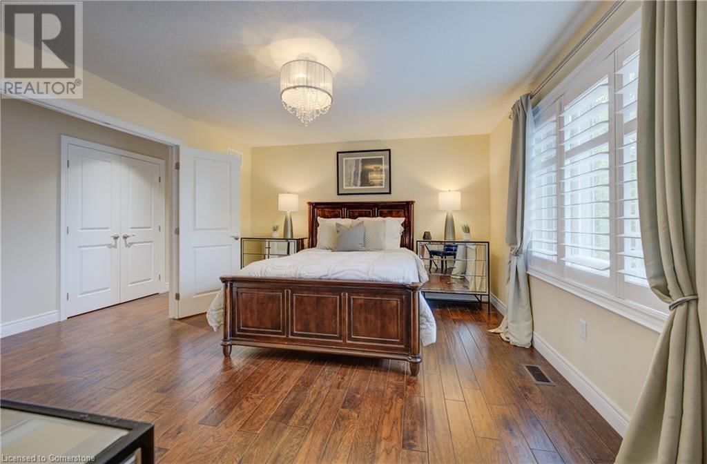 35 FERN AVENUE Image 17