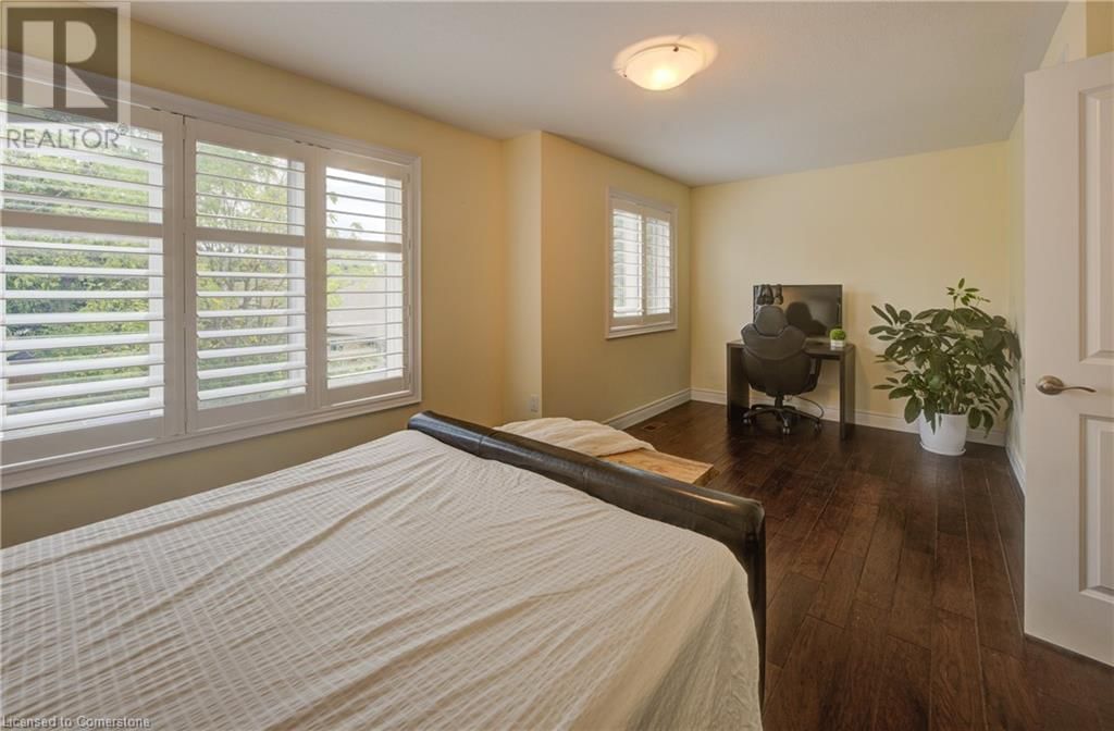 35 FERN AVENUE Image 22