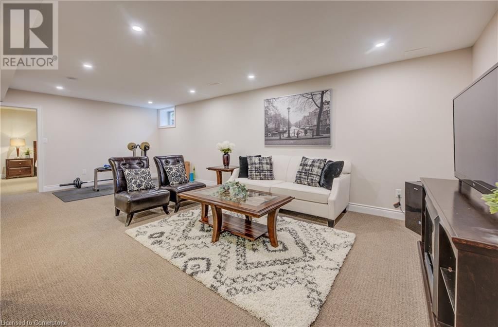 35 FERN AVENUE Image 26