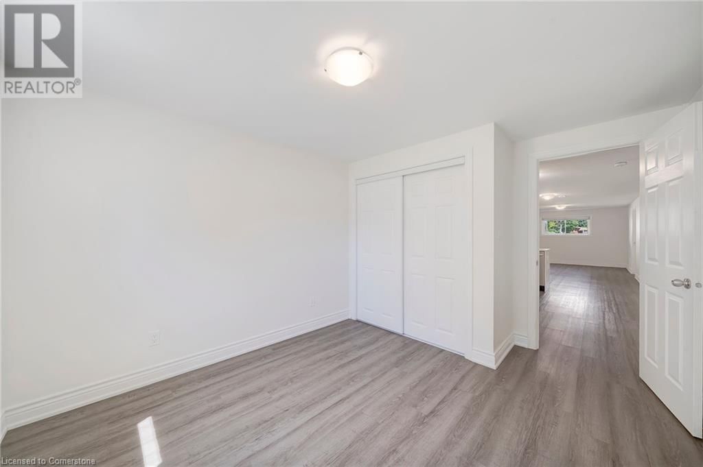13 MEADOWBROOK CRESCENT Image 15