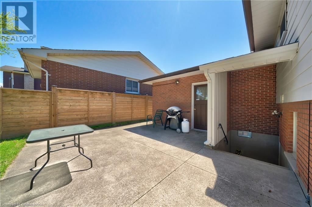 13 MEADOWBROOK CRESCENT Image 19