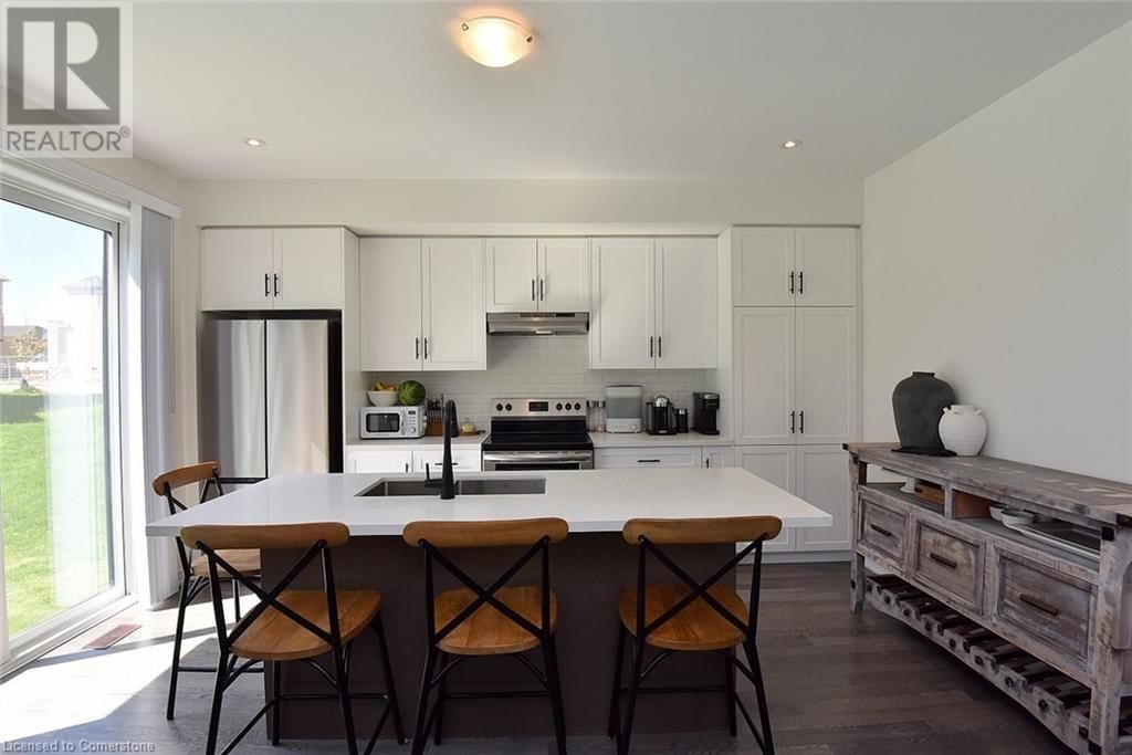 171 BLACKBIRD WAY Image 14