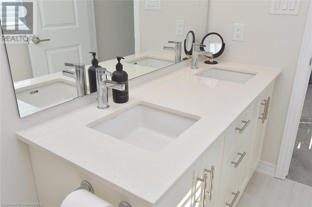 171 BLACKBIRD WAY Image 21