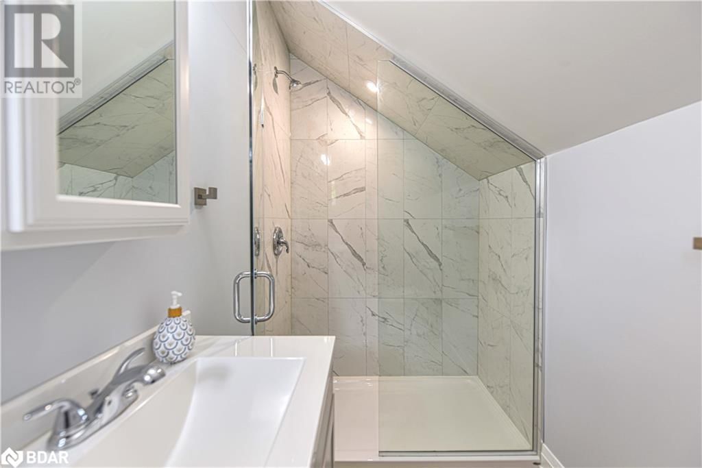 274 MISSISSAGA STREET Image 32