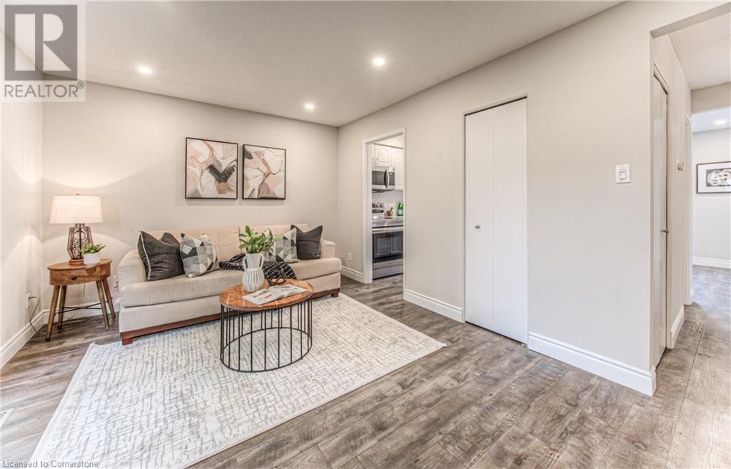 4 - 425 KEATS WAY Image 10