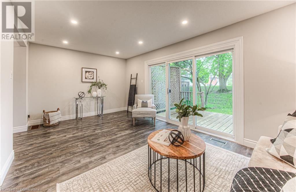 4 - 425 KEATS WAY Image 13