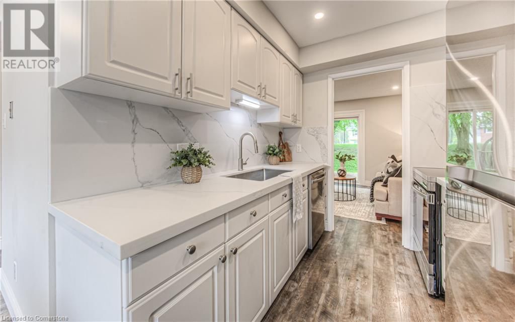 4 - 425 KEATS WAY Image 18
