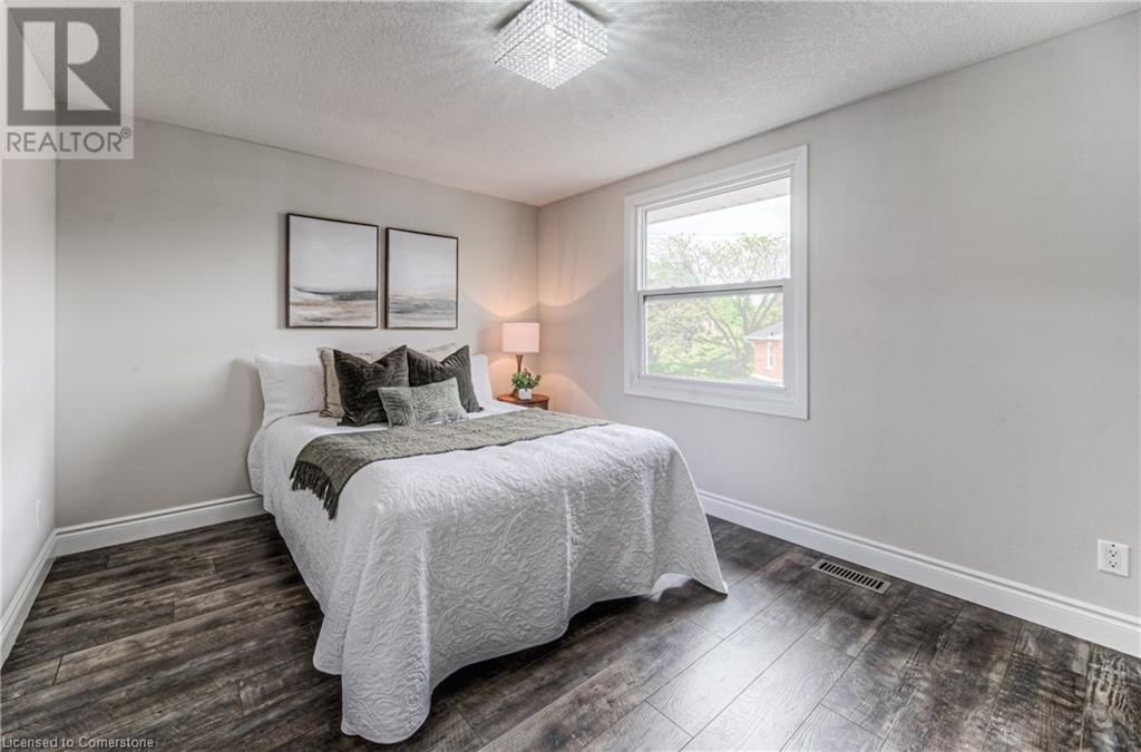 4 - 425 KEATS WAY Image 25