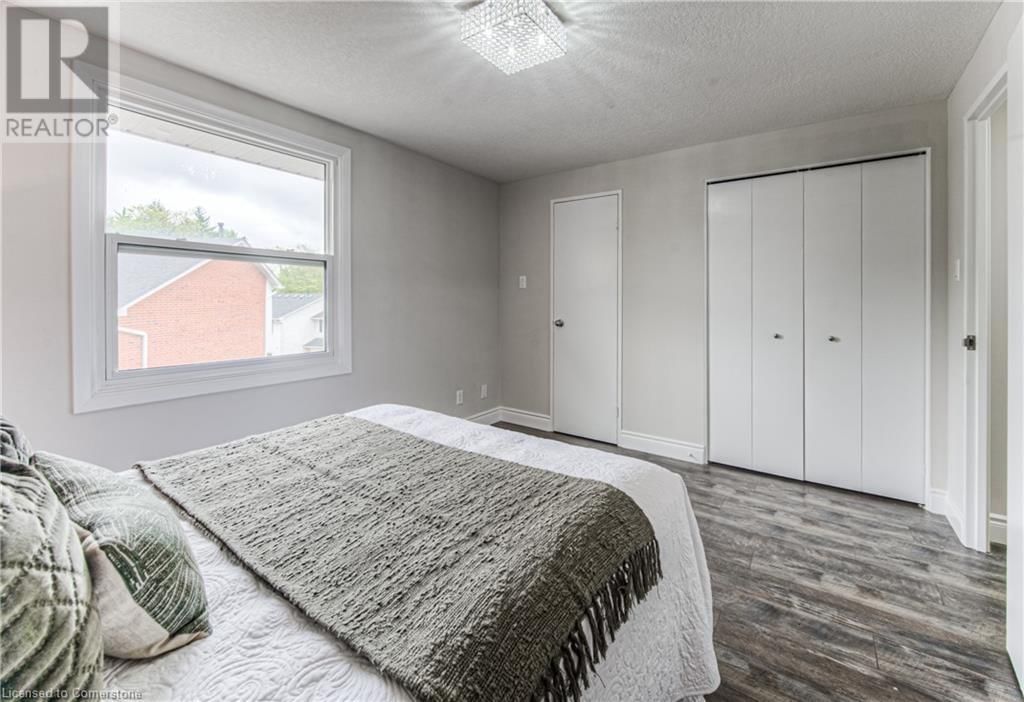 4 - 425 KEATS WAY Image 27