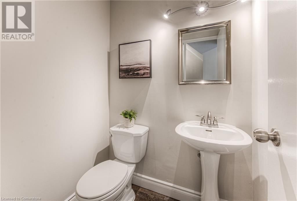 4 - 425 KEATS WAY Image 33
