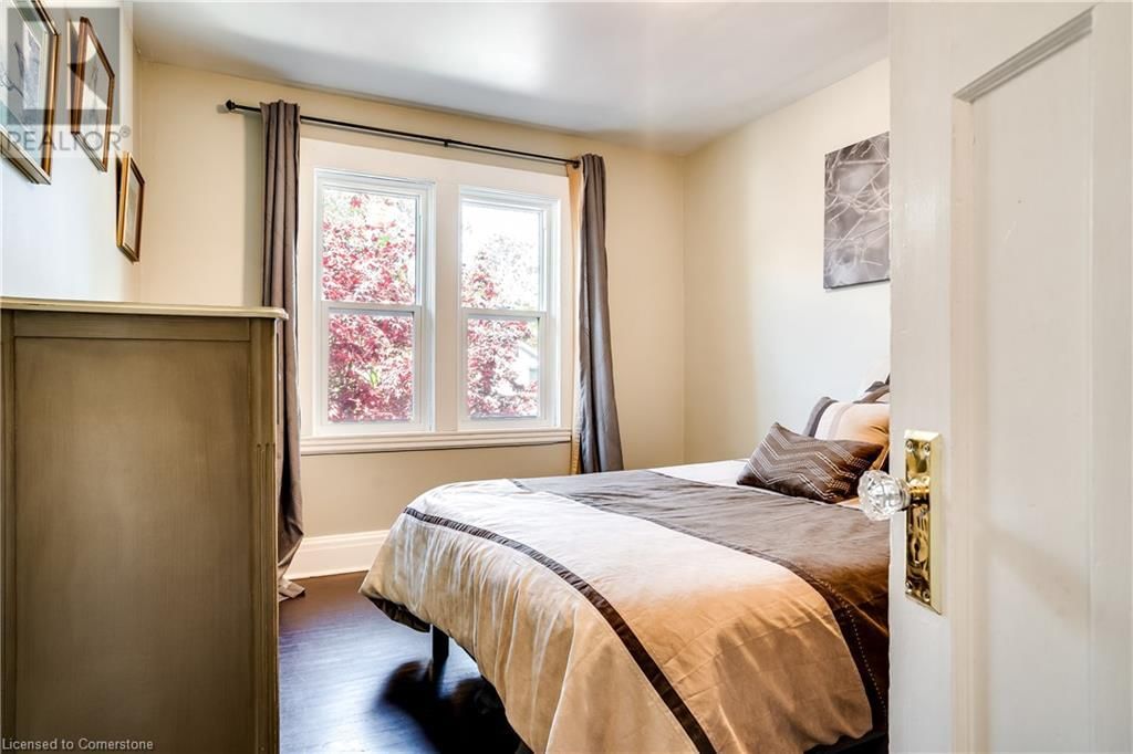 287 GRAHAM AVENUE SOUTH Image 26