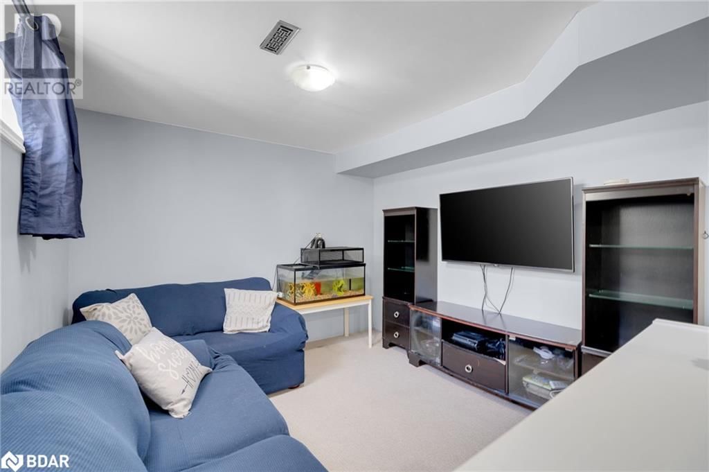 2774 CUMBERLAND ROAD Image 29