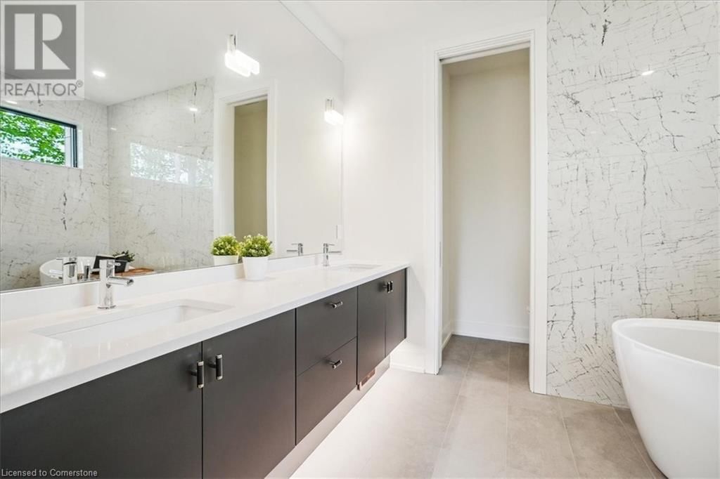 1613 LOOKOUT STREET Image 29