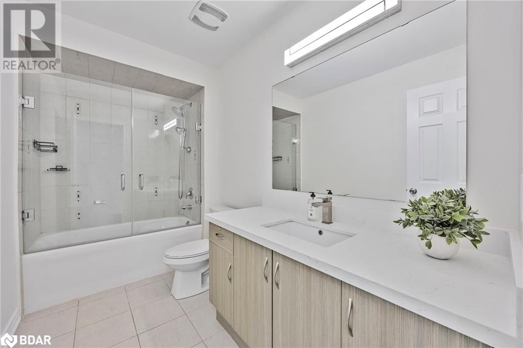 2 COPELAND CRESCENT Image 27