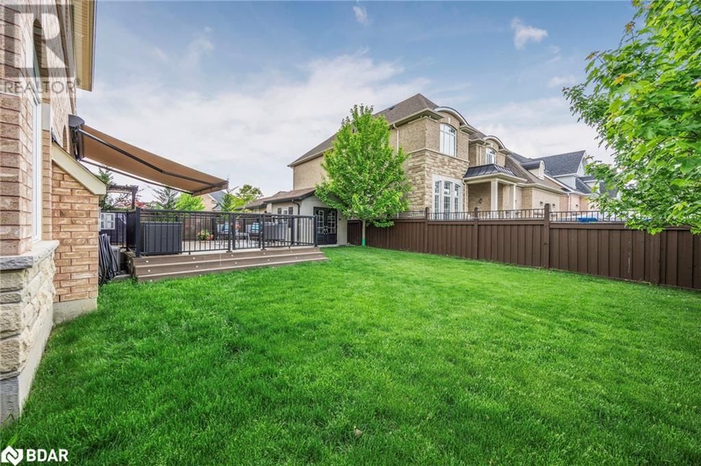2 COPELAND CRESCENT Image 45