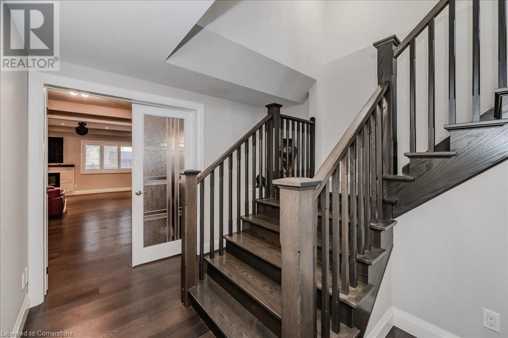 82 RIVER RIDGE STREET Image 34