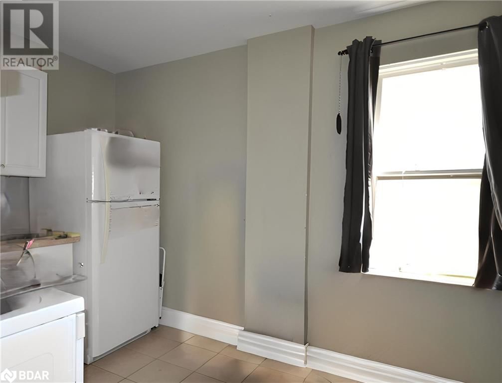 75 HIGH STREET Image 17