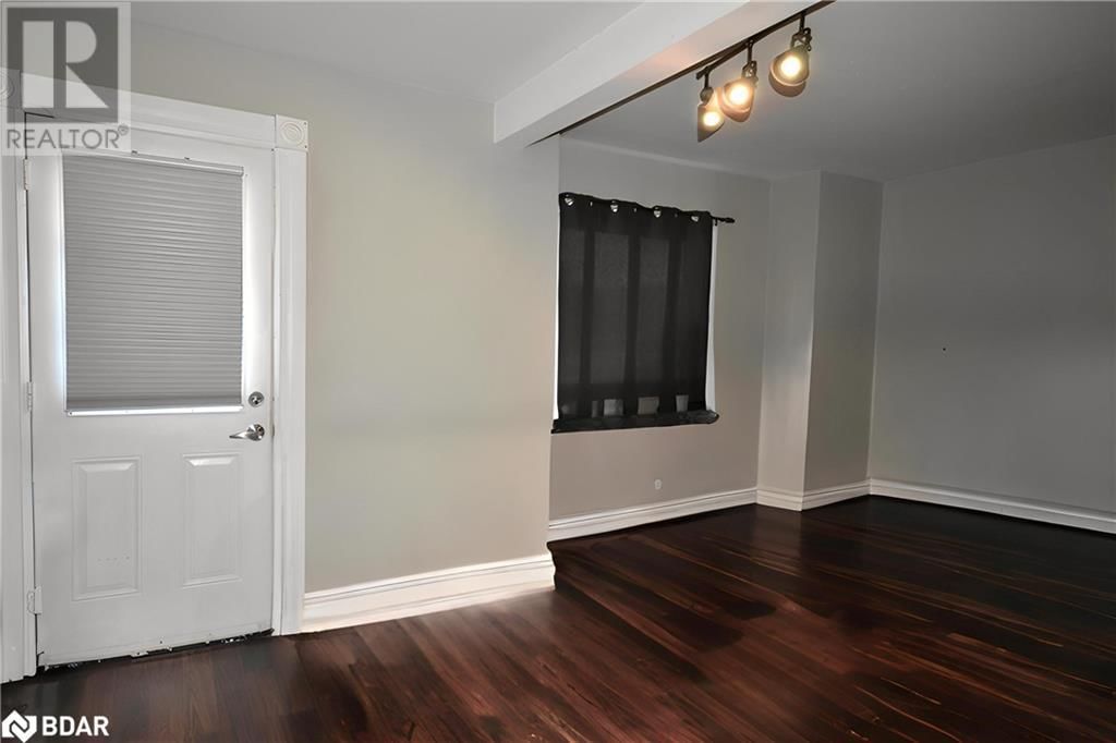 75 HIGH STREET Image 18