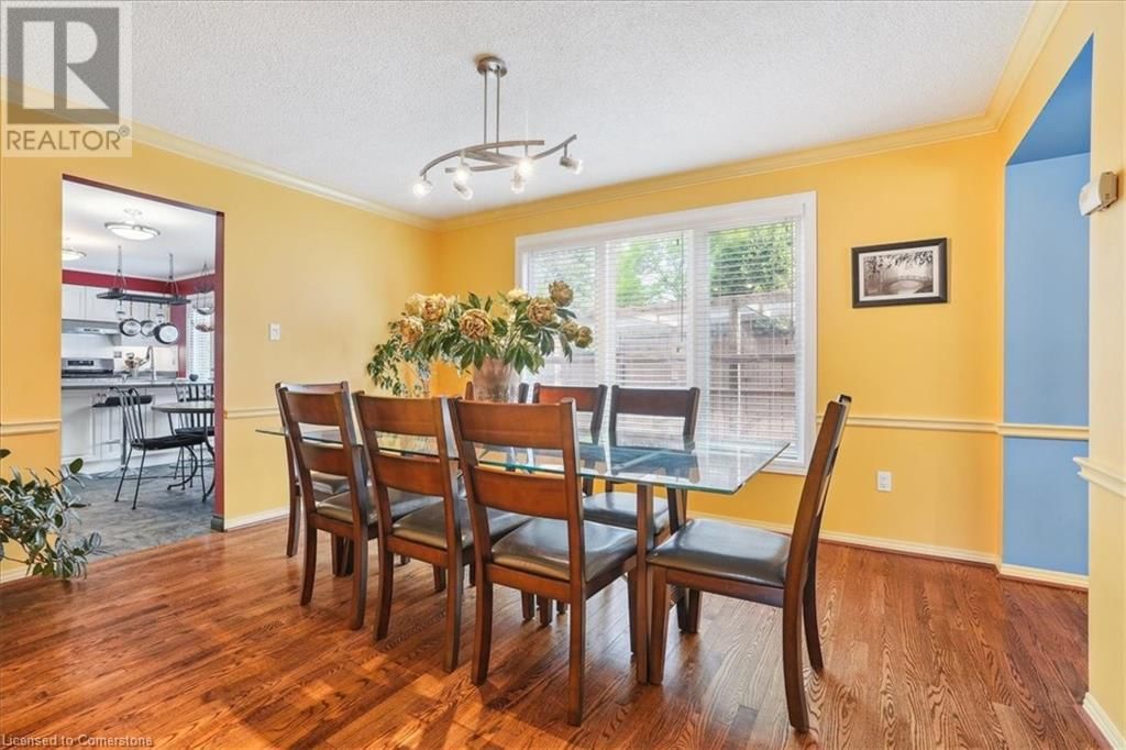 208 MOHAWK ROAD Image 8