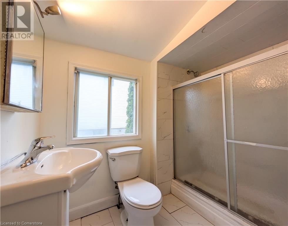24 ALBION STREET Image 21