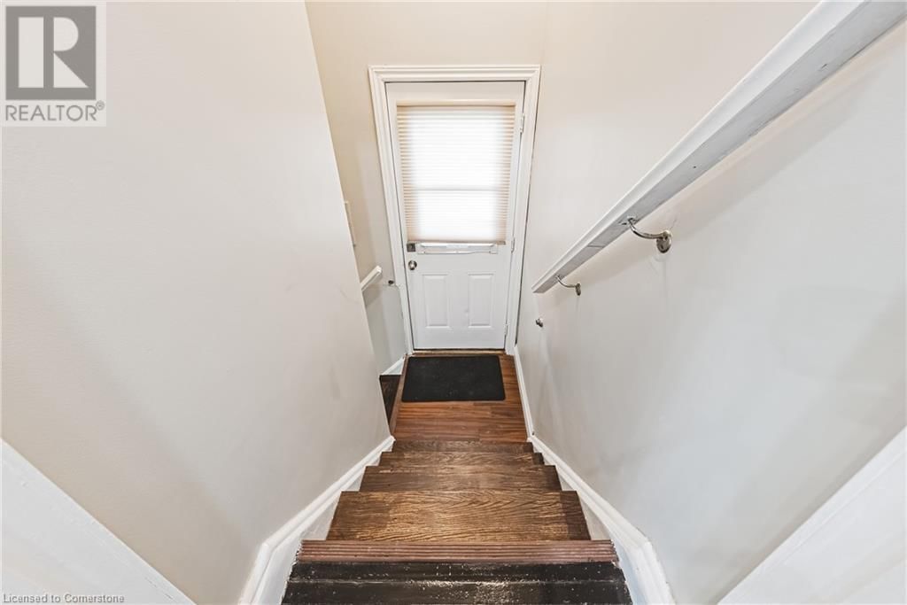 3 GREENWOOD STREET Image 18