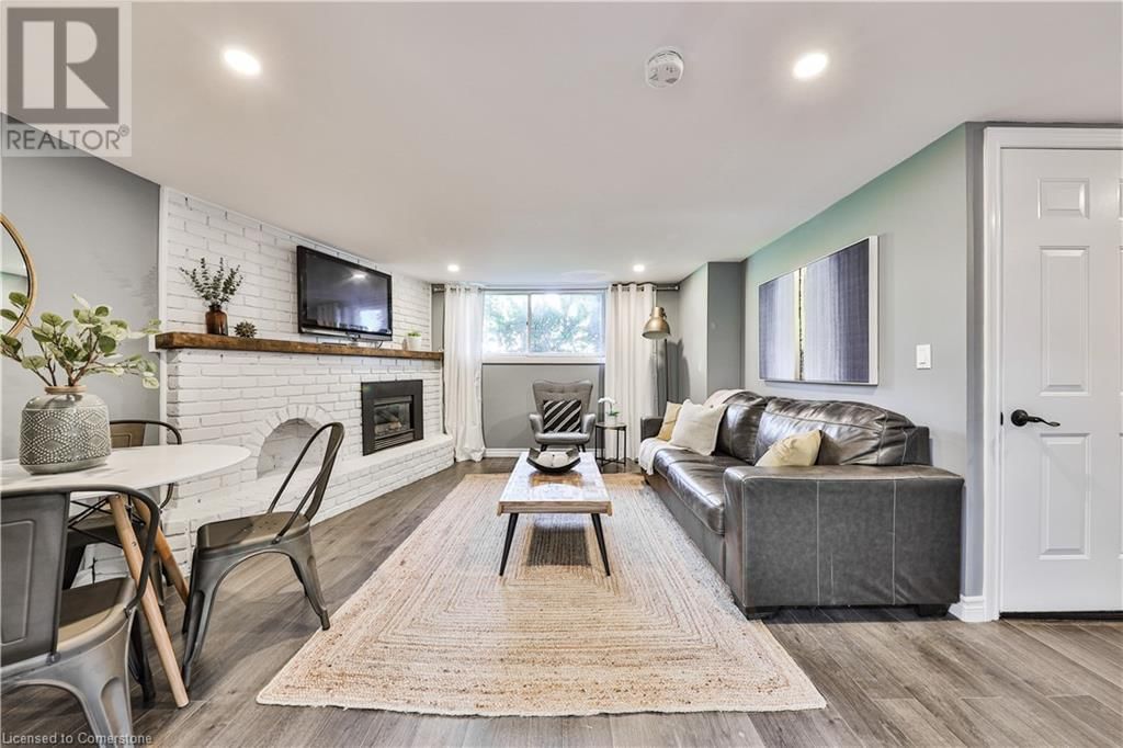 172 HANOVER PLACE Image 10