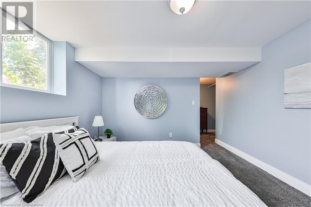 172 HANOVER PLACE Image 22