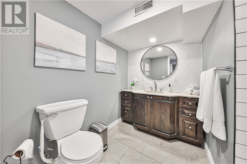 172 HANOVER PLACE Image 24