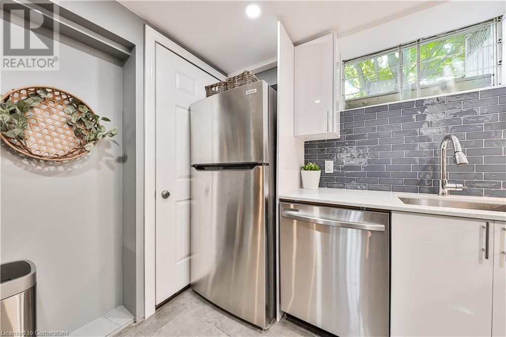 172 HANOVER PLACE Image 7