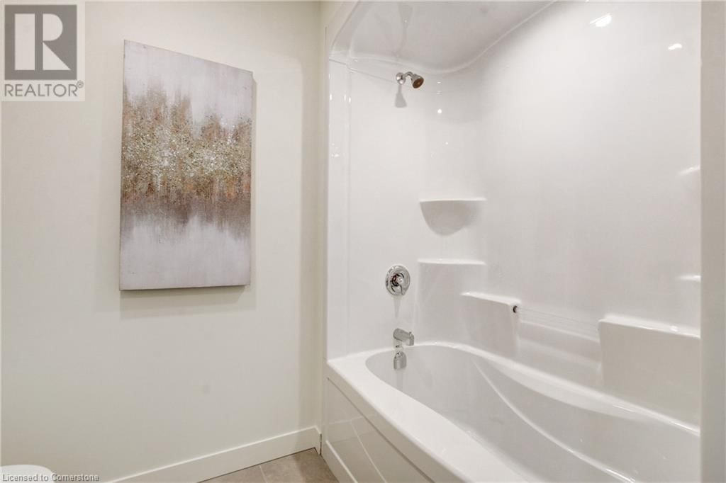 204 WILLIAM STREET Image 22