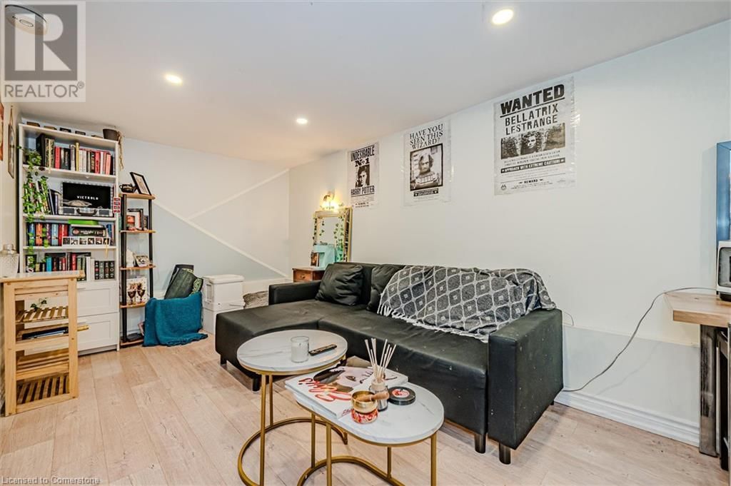 51 FAIRVIEW AVENUE Image 28