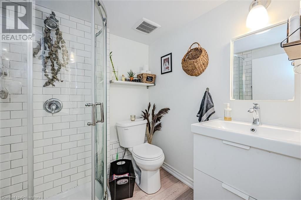 51 FAIRVIEW AVENUE Image 34