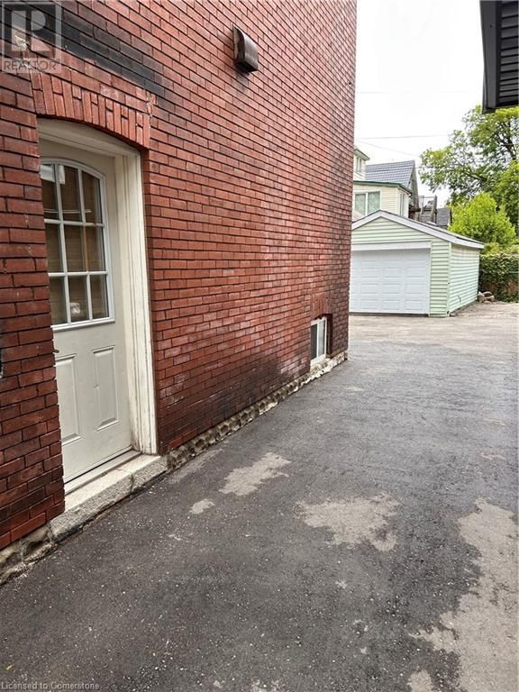 Tertiary Property View