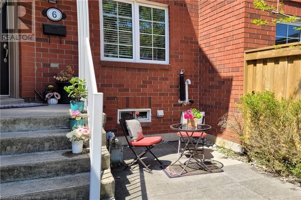 6 - 100 BEDDOE DRIVE Image 2