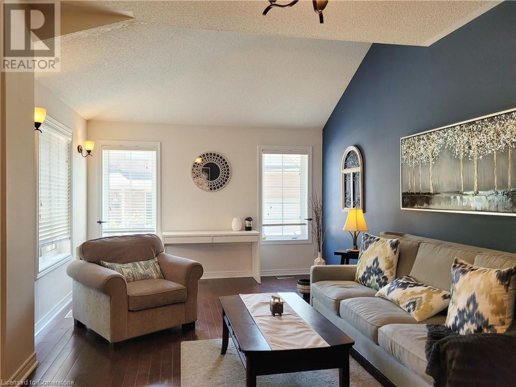 6 - 100 BEDDOE DRIVE Image 9
