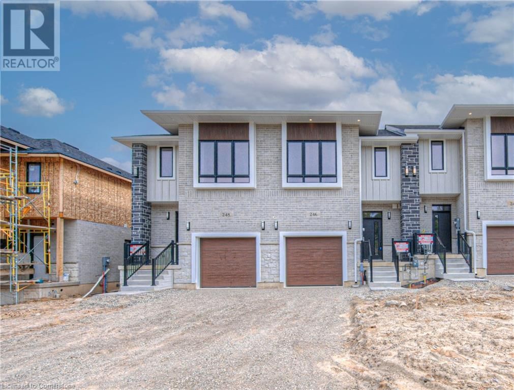 246 GREEN GATE BOULEVARD Image 1