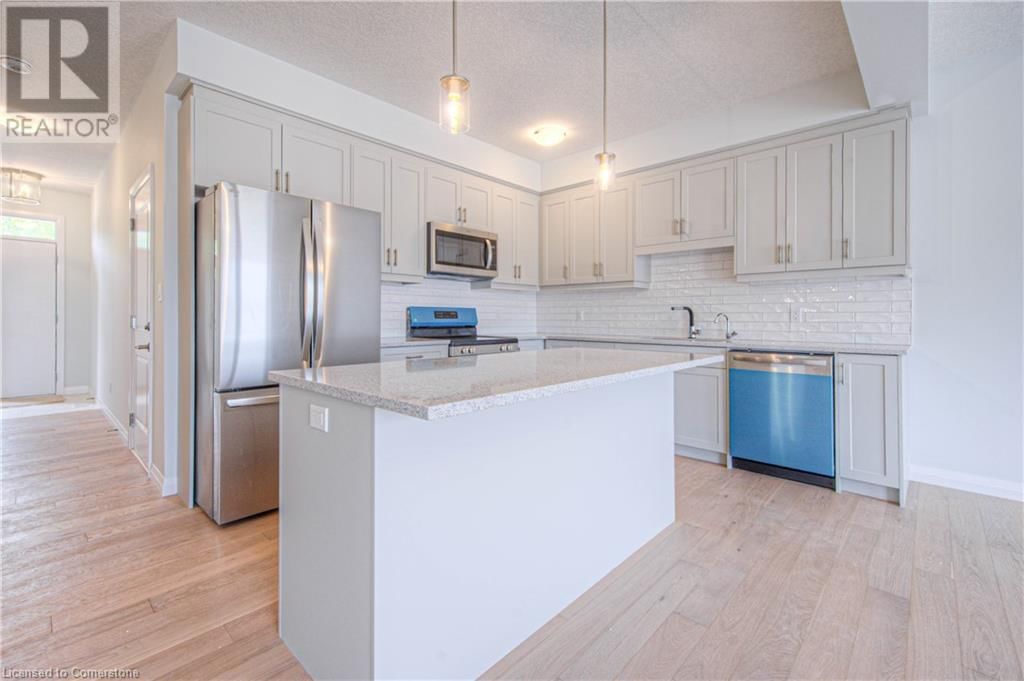 246 GREEN GATE BOULEVARD Image 14