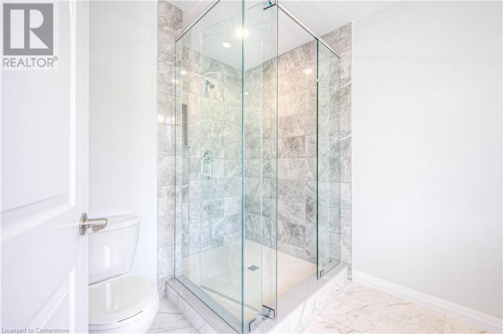 246 GREEN GATE BOULEVARD Image 24