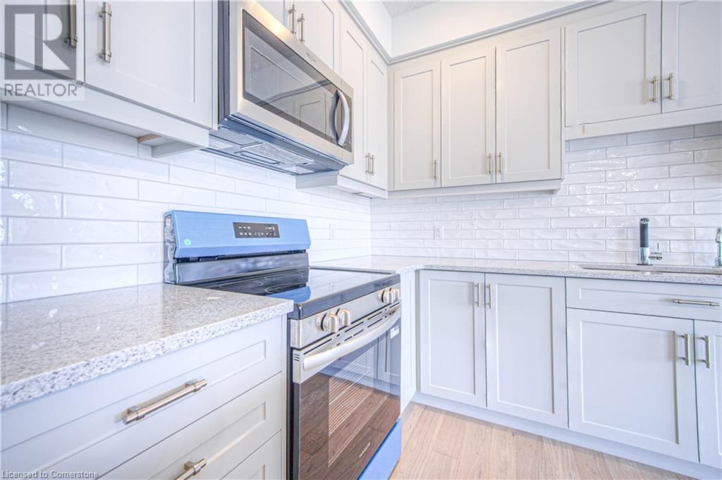 246 GREEN GATE BOULEVARD Image 8
