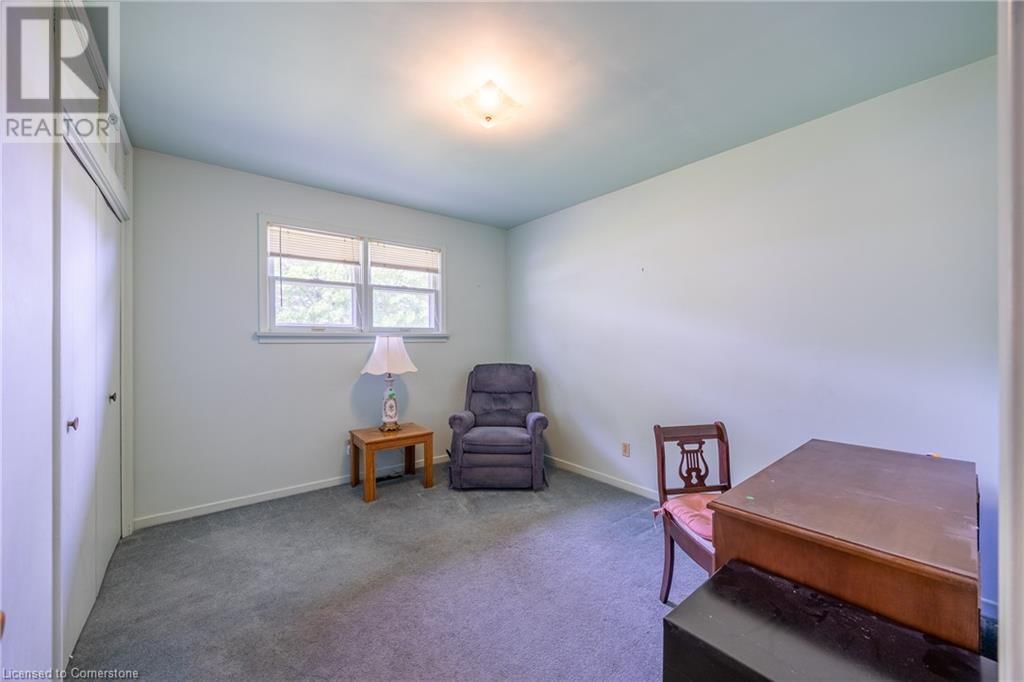 44 WOODLEY ROAD Image 16