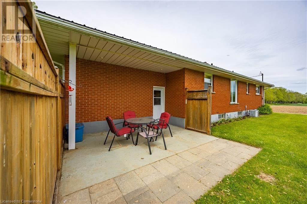 44 WOODLEY ROAD Image 3