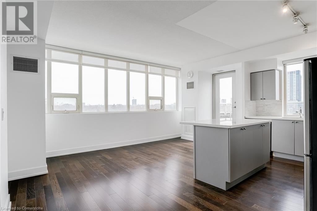709 - 1638 BLOOR STREET WEST Image 12