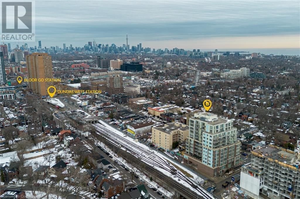 709 - 1638 BLOOR STREET WEST Image 2